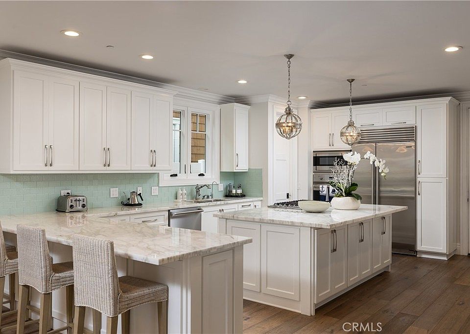 1st image of 1508 E Balboa Blvd