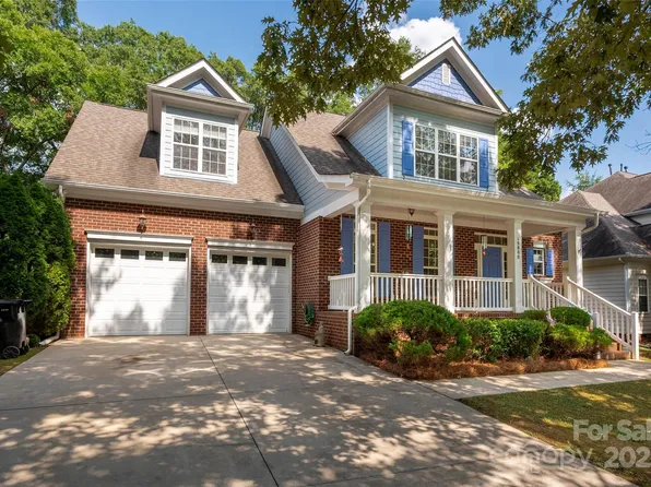 19800 Wooden Tee Dr, Davidson, NC 28036