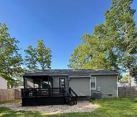 Building Photo - 6119 Dorius Dr
