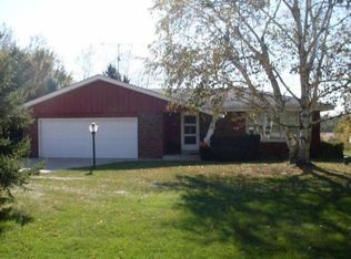 8834 Douglas Ave, Racine, WI 53402