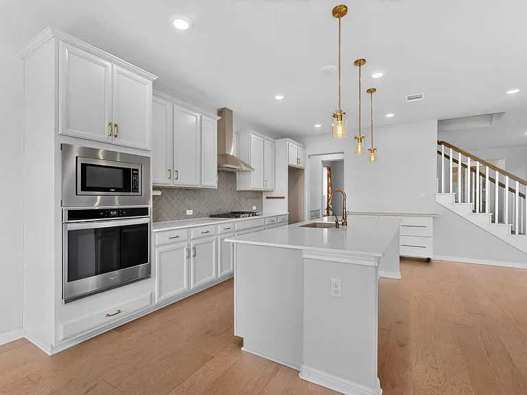 17405 Palo Corona Ln — Photo 3