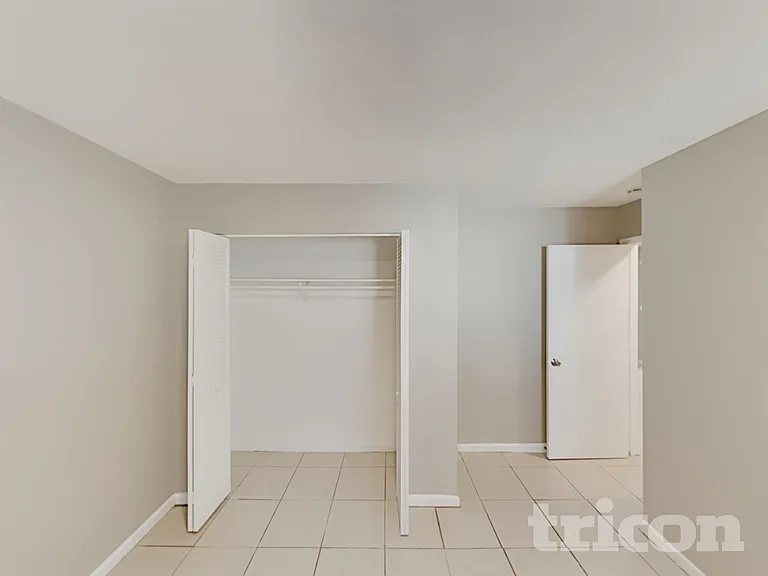 4128 Sunny Land Dr — Photo 8