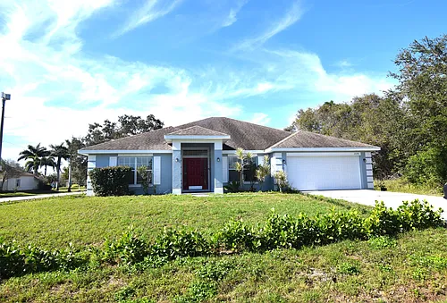 2198 SW Cameo Blvd Photo 1