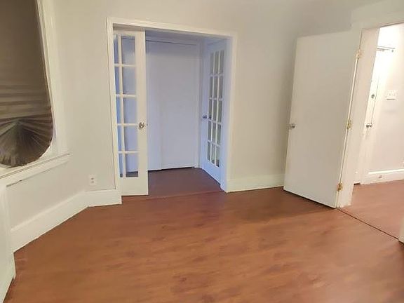3rd image of 74 Clarke Ave APT 2B