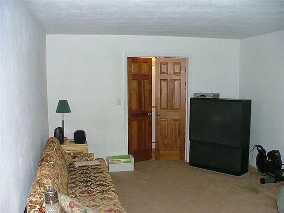 4th image of 6200 Concerto Ct