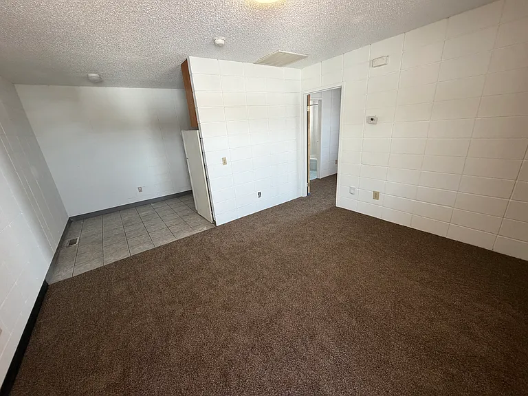 206 N Washington Ave E #5 — Photo 1