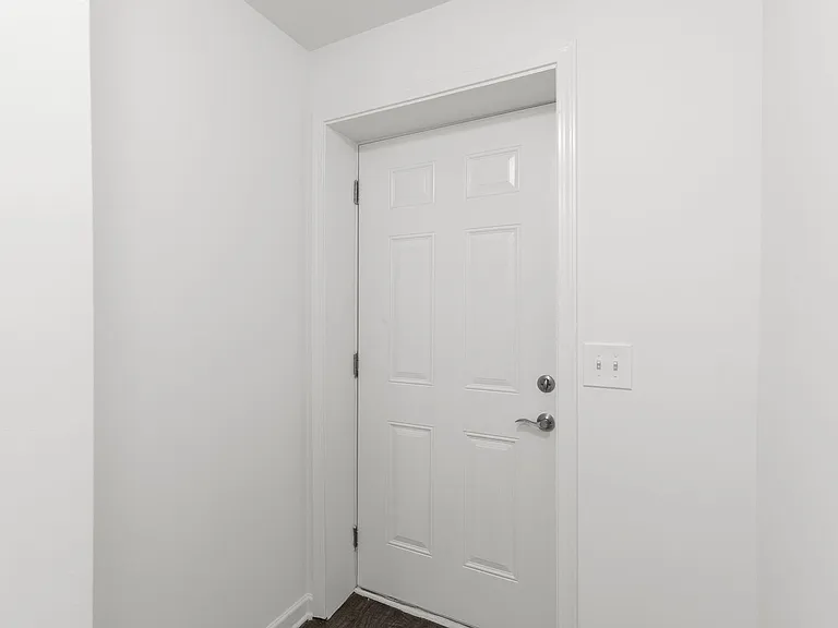 Fox Hall — Photo 37