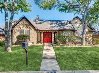 2015 Turf Club Dr, Arlington, TX 76017