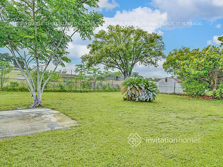 4033 Castlegate Dr — Photo 19