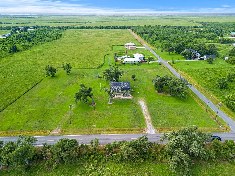 241 Hebert Camp Rd — Photo 13