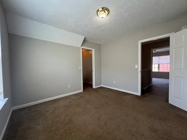 2812 Hydes Ferry Rd — Photo 29