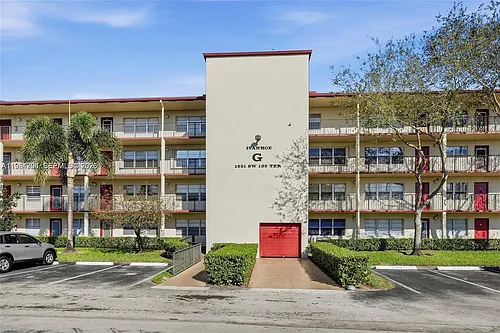 1551 SW 135th Ter Photo 1