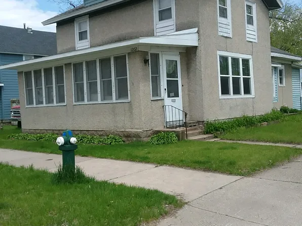 1202 Liberty St, La Crosse, WI 54603