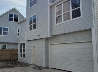 615 Link Rd, Houston, TX 77009