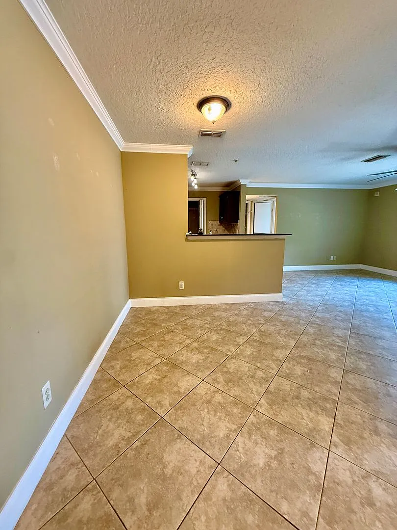 Adorable 2 Bedroom 2 Bathe Condo for Rent Villas of Timberlin — Photo 3