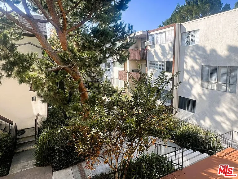 6000 Canterbury Dr #6000D212 — Photo 25