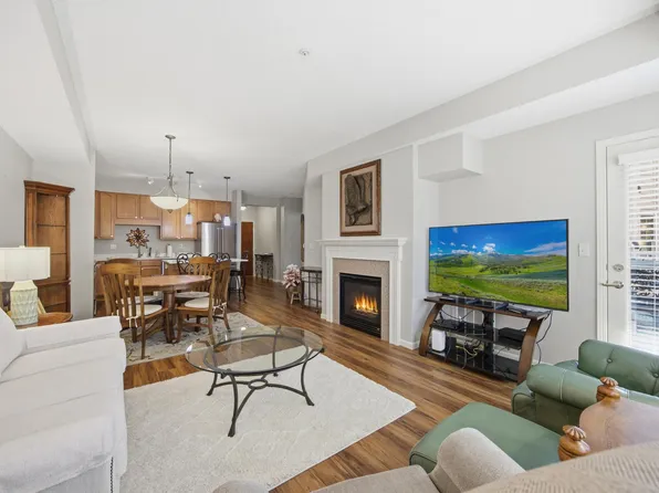 3800 85th Ave N APT 117, Brooklyn Park, MN 55443