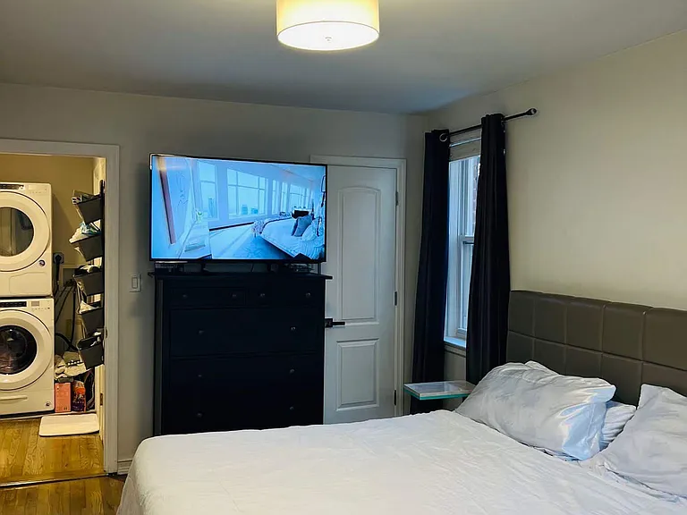 130 Ravine Ave #1 — Photo 9