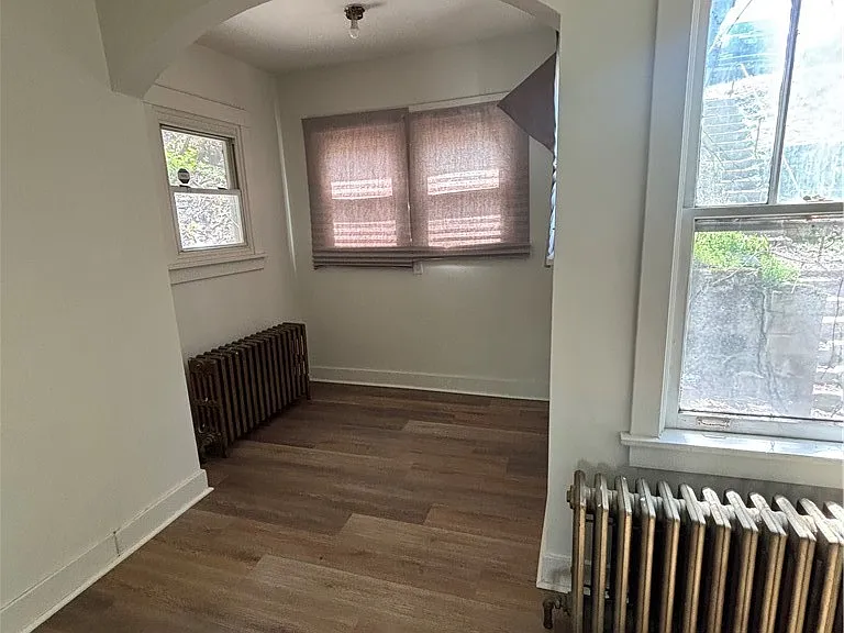 224 Johnston Ave — Photo 5