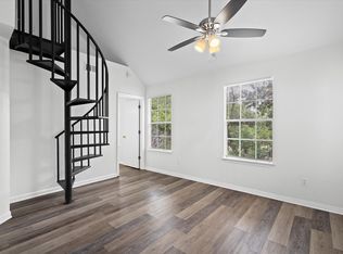 2908 Whisper Oaks Ln #C, Georgetown, TX 78628