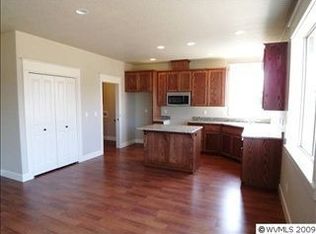 1824 Ash Creek Dr E, Monmouth, OR 97361
