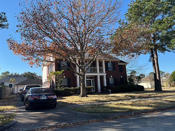 3rd image of 20619 Fawnbrook Ct