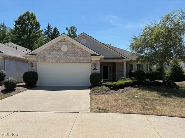 21369 Greenfield Pl, Strongsville, OH 44149