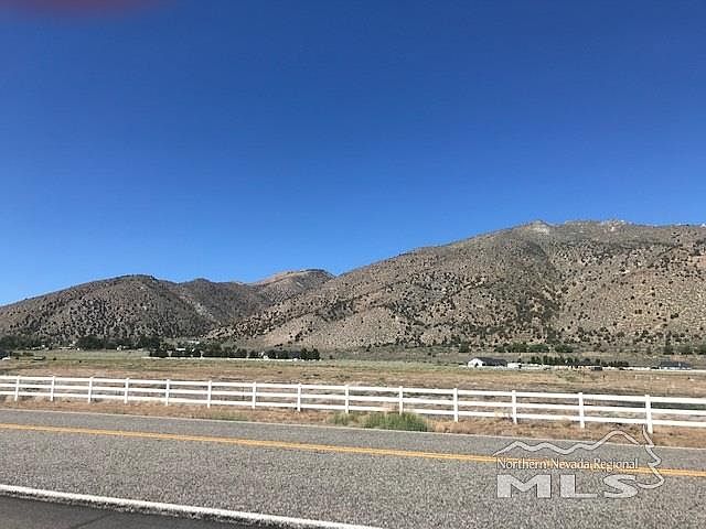 2nd image of 210 Lower Colony Rd