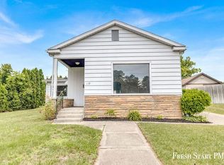 110 E Summit St, Greenville, MI 48838