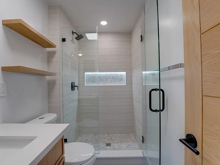 1102 Pacific Beach Dr — Photo 29