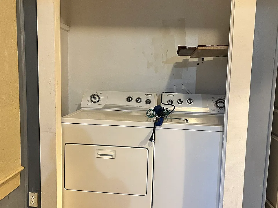 Washer & dryer