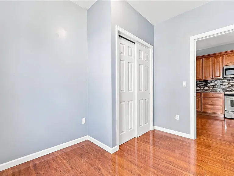 204 Hayward Pl #1 — Photo 9