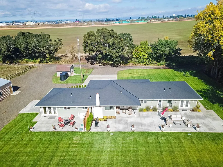 21390A SW McInnis Ln — Photo 42