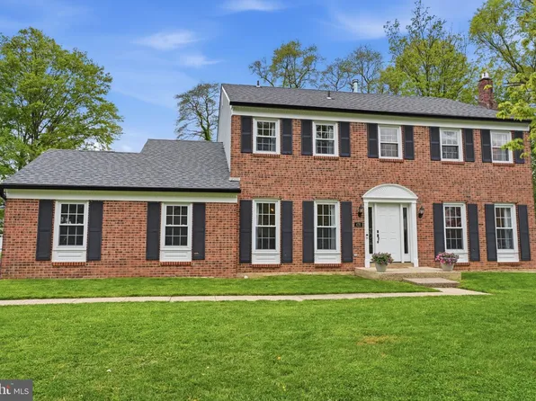 476 Gladstone Rd, Langhorne, PA 19047