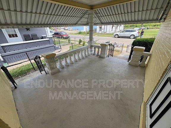 3rd image of 1634 McLain St