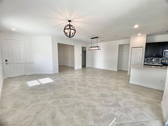 4th image of 7879 NW Greenbank Cir