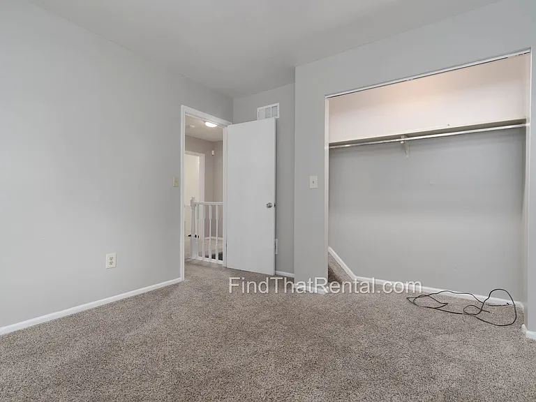 1030 Northfield Dr — Photo 22