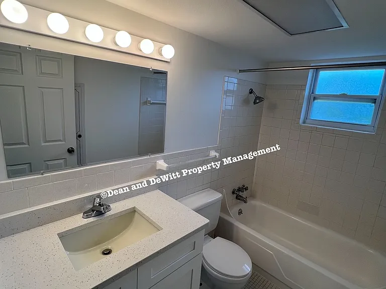 5840 37th Ave N #6 — Photo 14