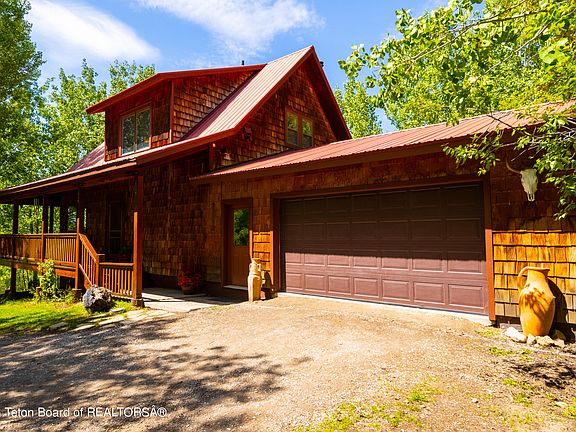 2nd image of 2122 Steelhead Dr