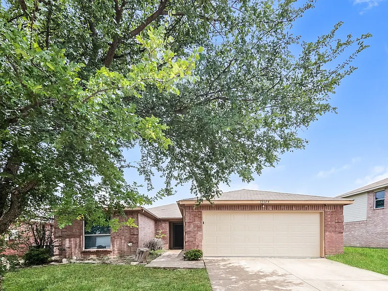 12805 Dove Field Ln — Photo 1