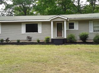 749 Kappeler Ln, Hohenwald, TN 38462