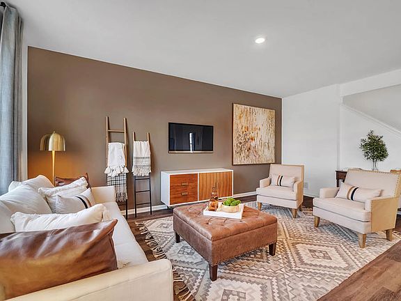 7th image of this home