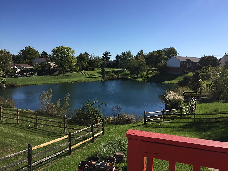 1st image of 7732 W Lake Dr