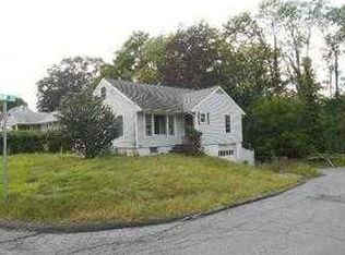1 Mercer St, Middletown, NY 10940