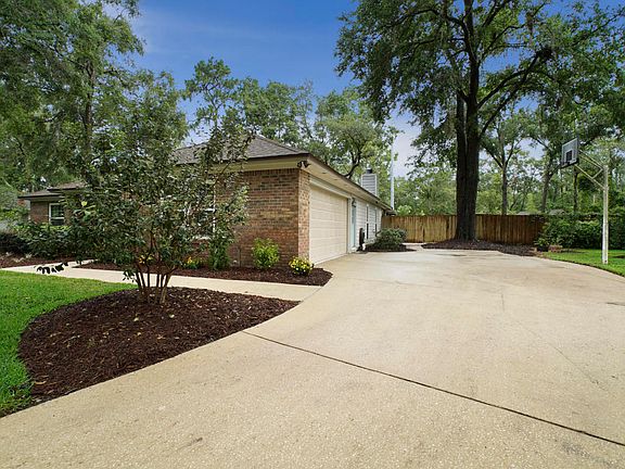 4th image of 4145 Weatherwood Estates Dr