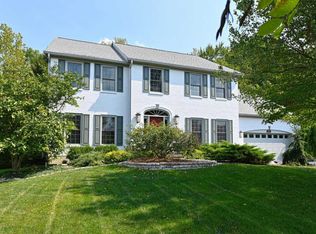 2970 Turpin Lake Pl, Cincinnati, OH 45244