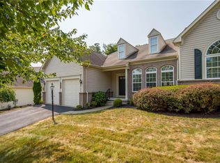 205 Maple Ridge Dr, Canonsburg, PA 15317