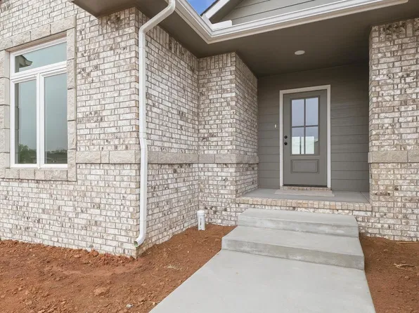 940 N West Ave, Anthony, KS 67003