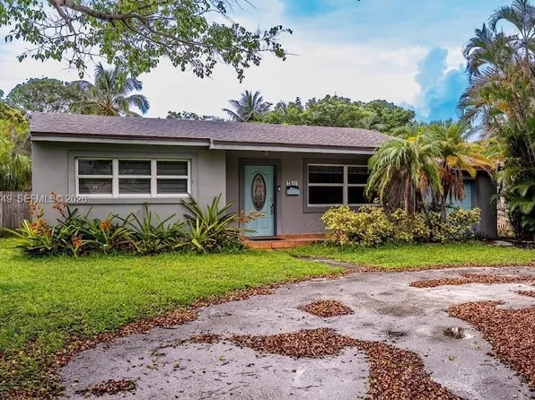 2842 Jackson St, Hollywood, FL 33020