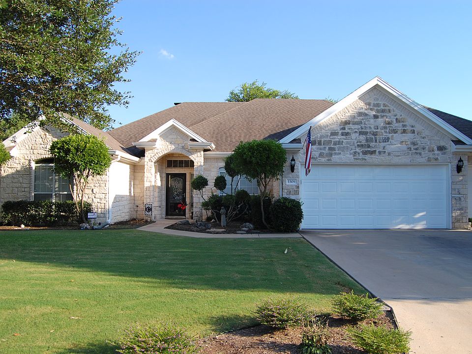 1st image of 1309 Cypress Trl